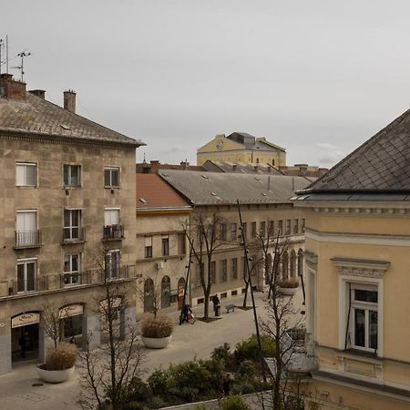 Square 2 Lejlighed Debrecen Eksteriør billede